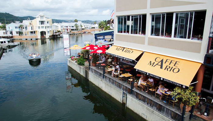 Image of exterior and tables at Caffe Mario