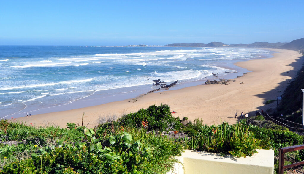 Brenton-on-Sea beach near Knysna viewed from above